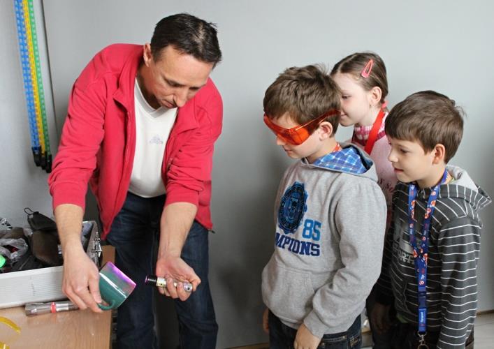 (Ne)bezpečný internet- prezentace práce kriminalistického technika