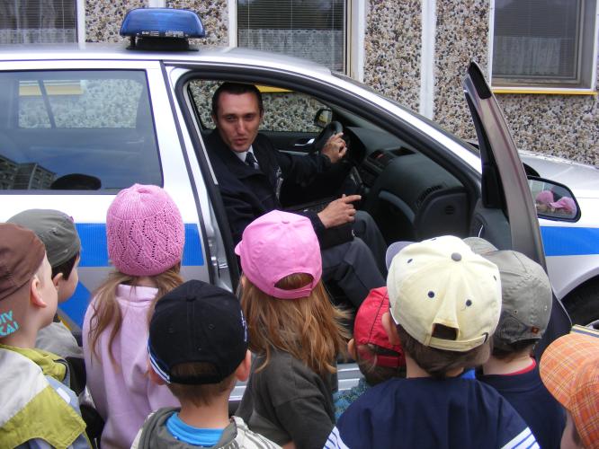  MŠ Slaný - Na Dolíkách - ukázka služebního vozidla