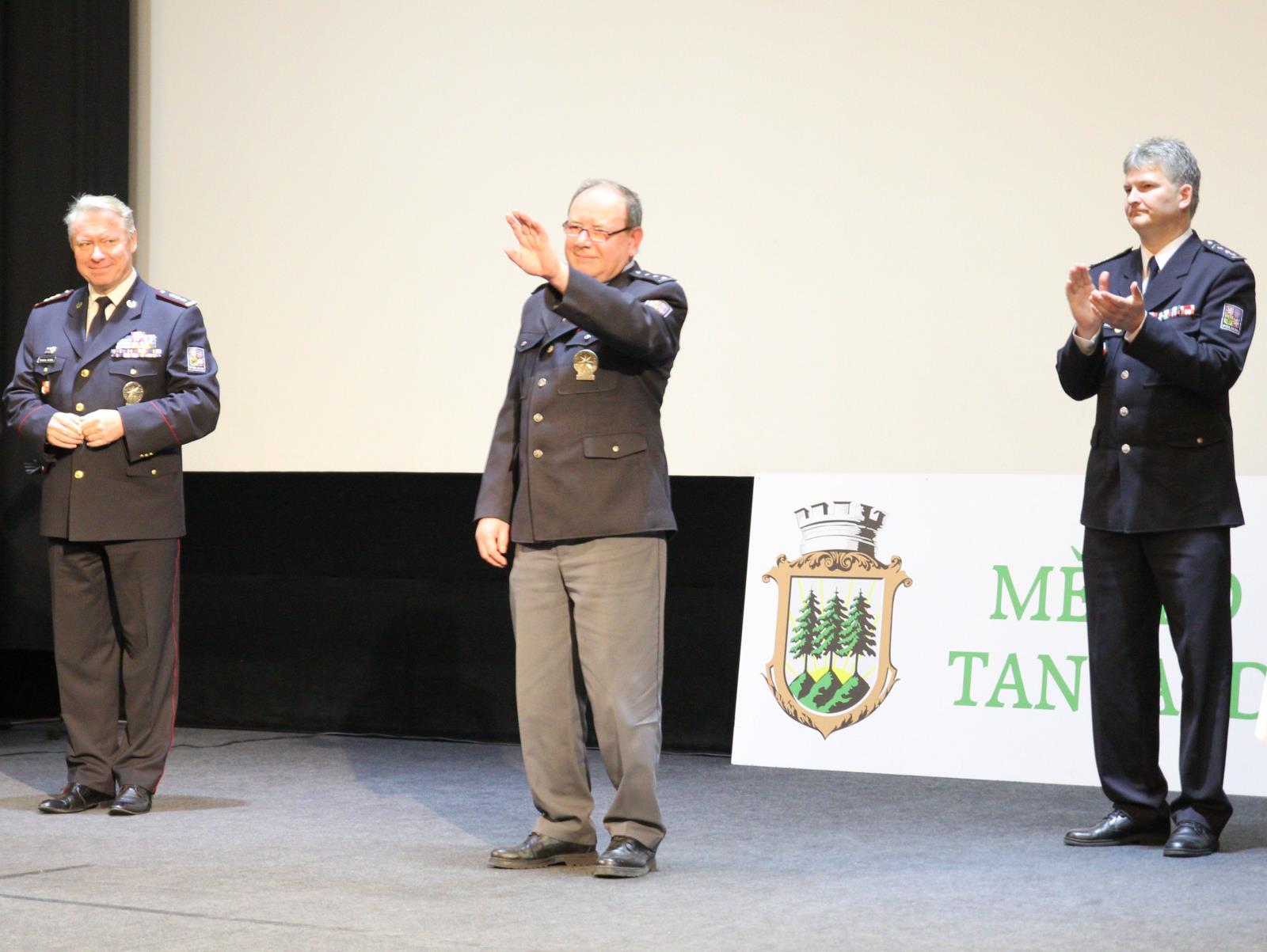 Zleva: plk. Vladislav Husák, nprap. Josef Bílahorka, plk. Petr Šikola