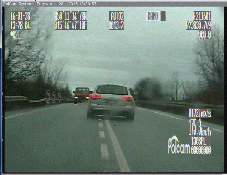 02 - pronásledování kradeného auta