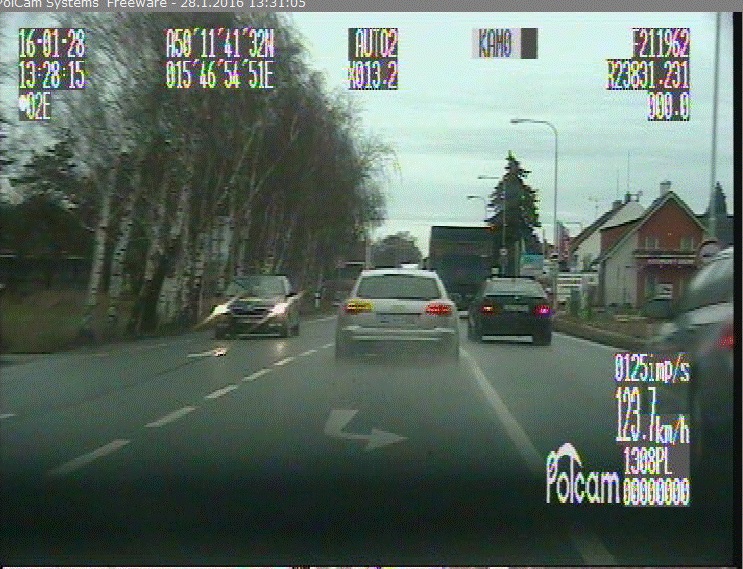 04 - pronásledování kradeného auta