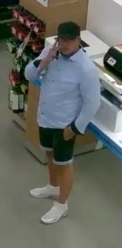 1 Foto podezřelého muže.jpg