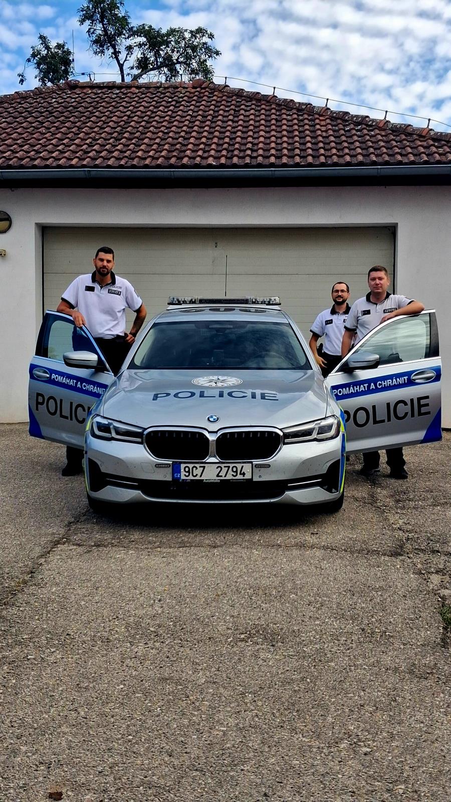 1 Hlídka dálničního oddělení Borek (2).jpg