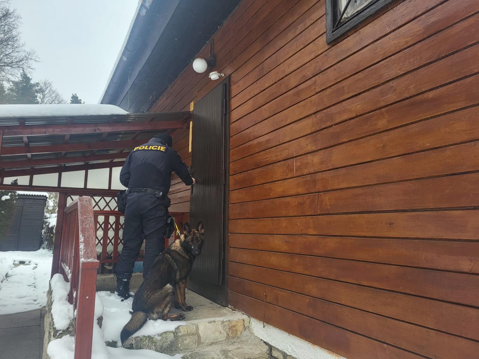 1 Kontrola chaty a chalupy 2.JPG