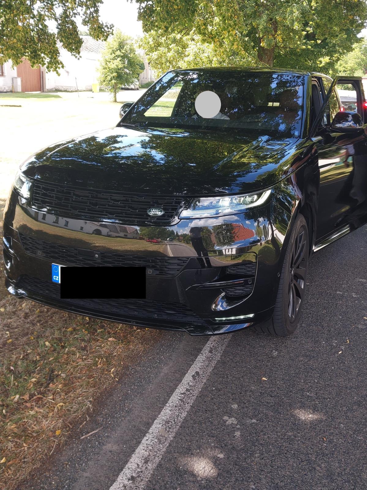 1 RANGE ROVER 1.jpg