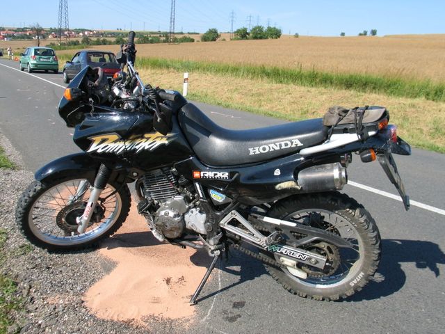 1 nehoda moto Topolna