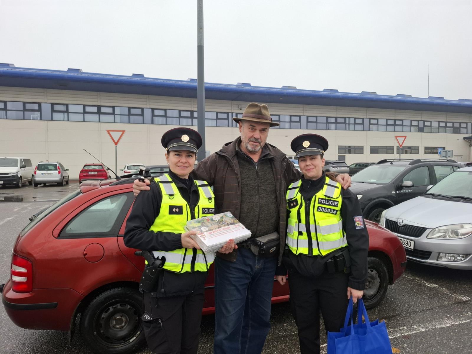 1 thumbnail_20251208_100840.jpg