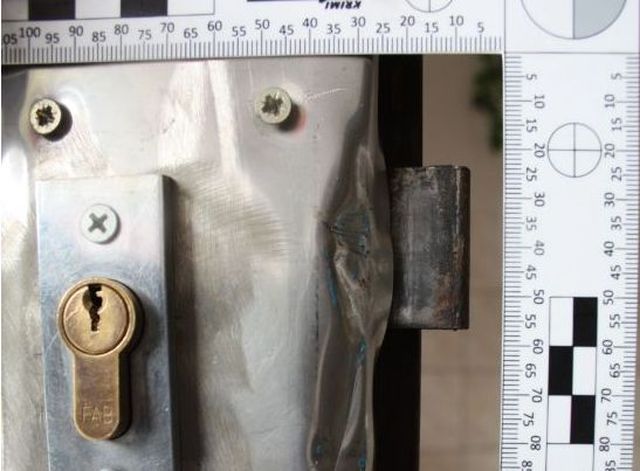 1 vloupani do potravin Ostrozska Nova Ves