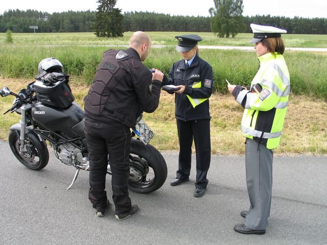 1. DBA moto červen 2015