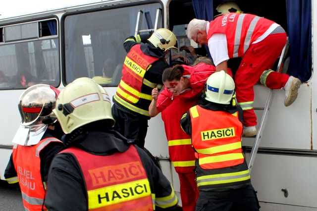 10 simulace nehody Kunovice