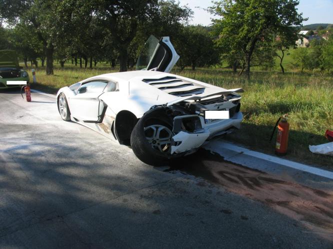 10. 9. Lamborghini