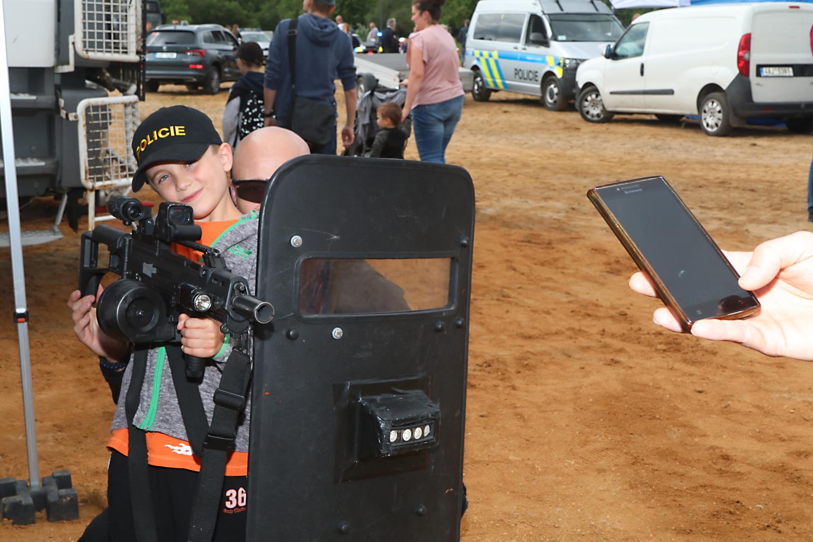 11 XII. den s policií (11).JPG