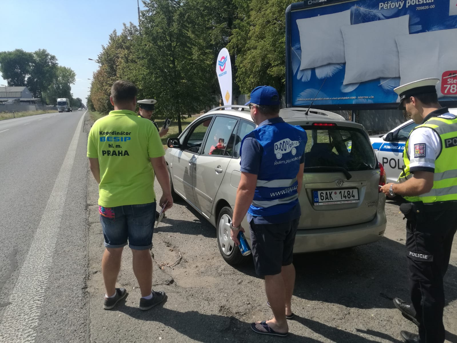 12 Řídím, piju nealko pivo (12).jpg