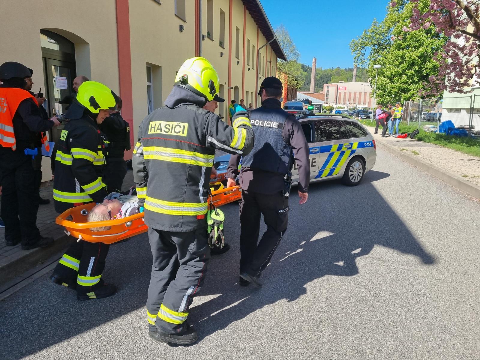 14 Cvičení IZS ŽB (14).jpg