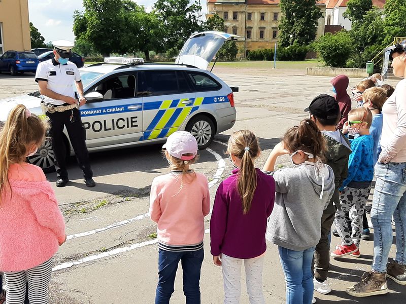 19 Znojmo ZŠ Dr. Mareše - prvňáčci (7).jpg