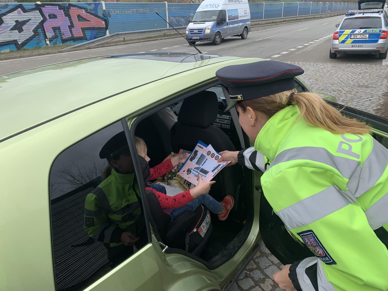 2 Dětská autosedačka.JPG