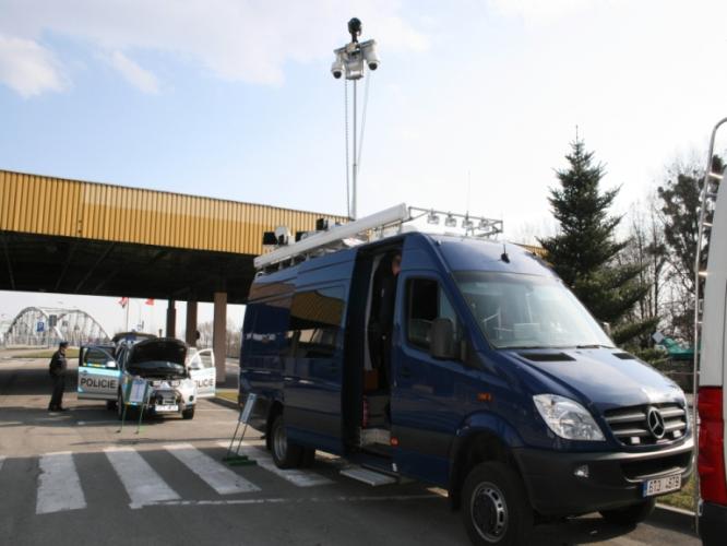 2 Mobilní monitorovací centrum
