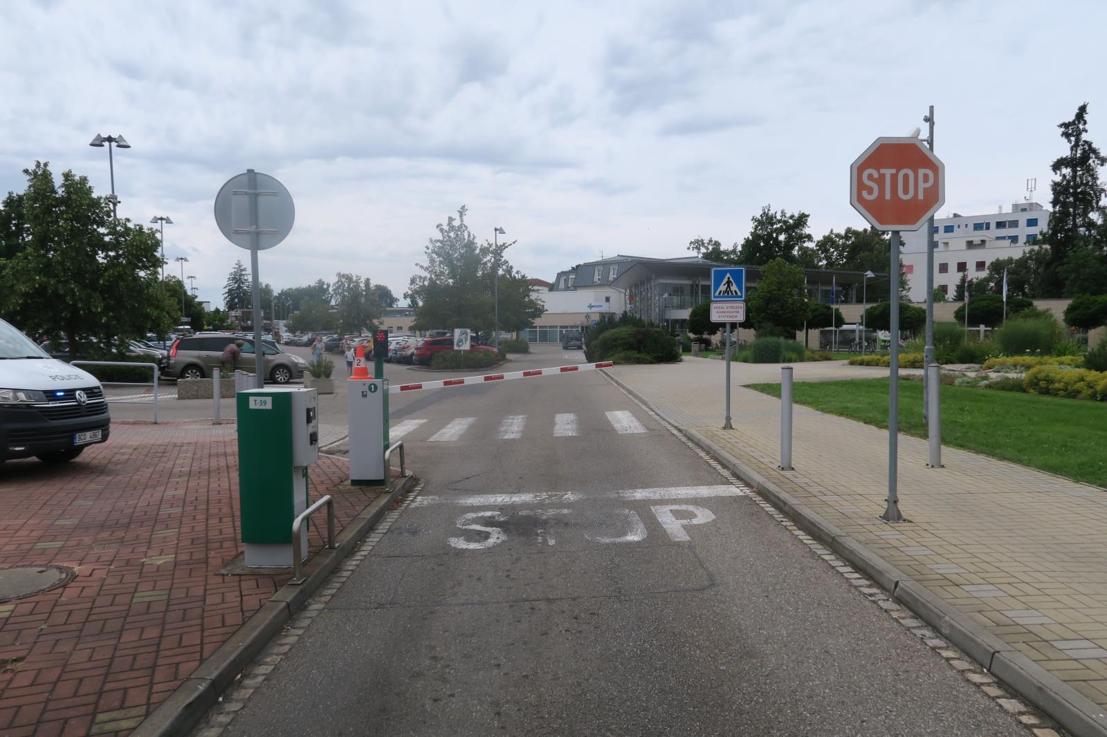 2 Vjezdová brána  (1).JPG