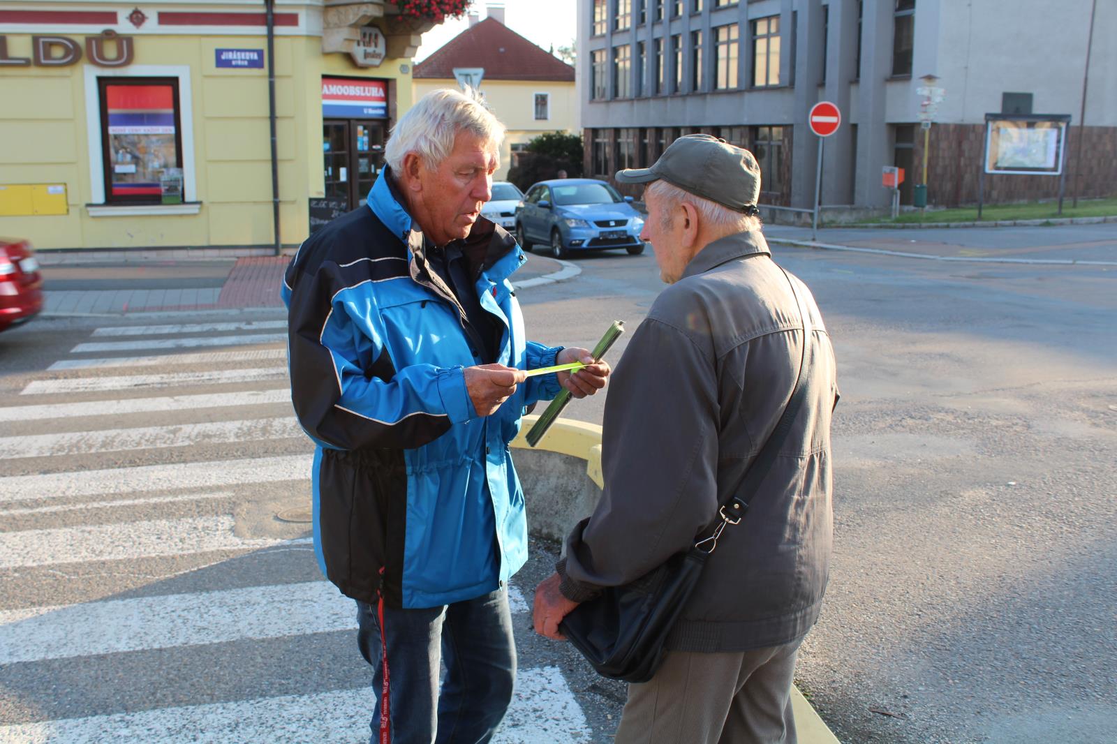 2 ZEBRA SE ZA TEBE NEROZHLÉDNE 4.9.2017 (3).jpg