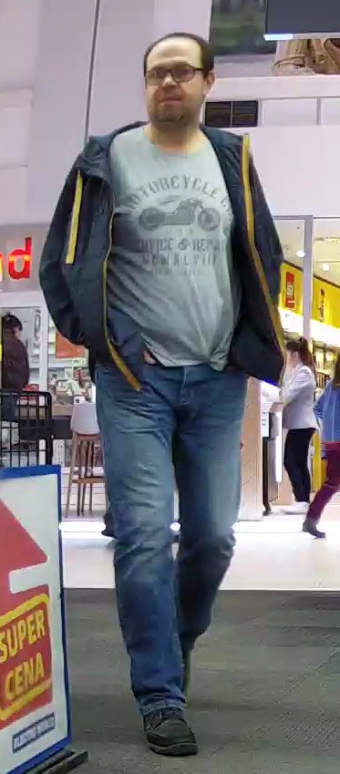 2 hledaný muž (2).jpg