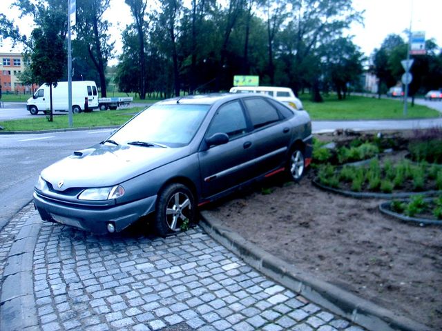 2 kruhovy objezd Uherske Hradiste
