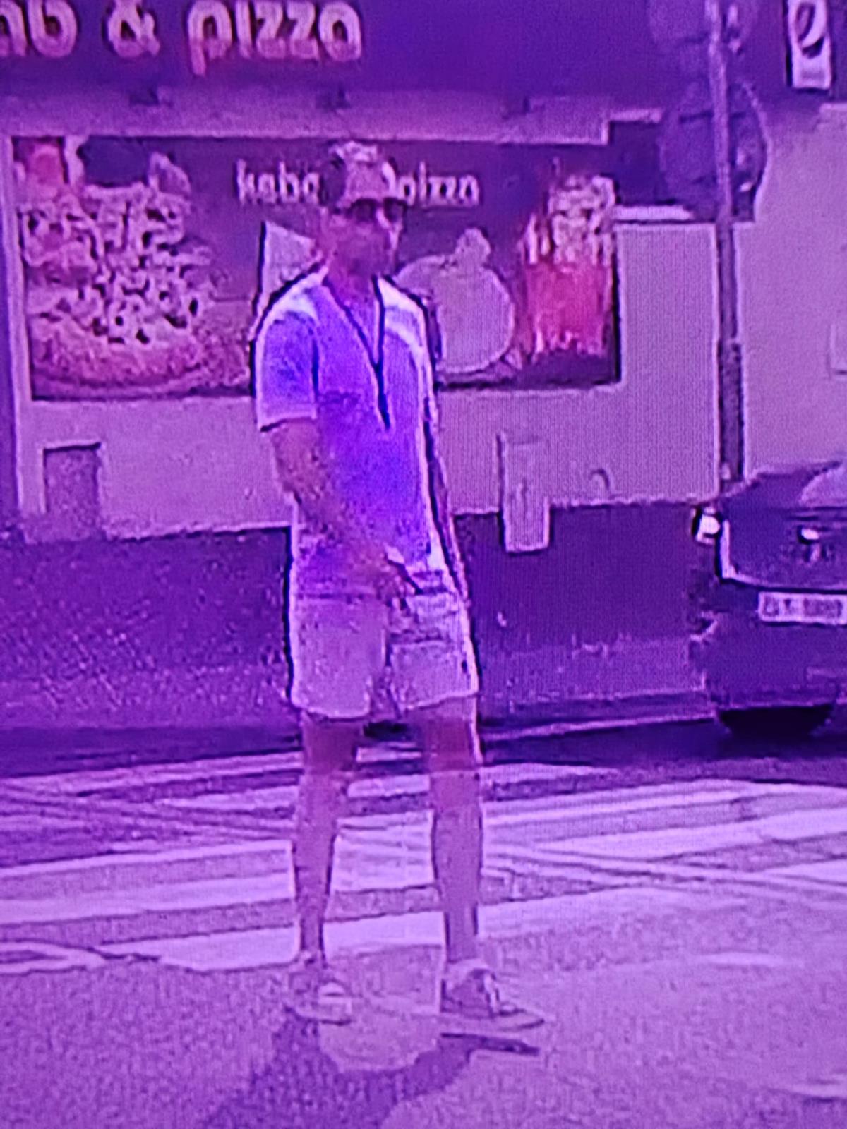 2 muž 2.jpg