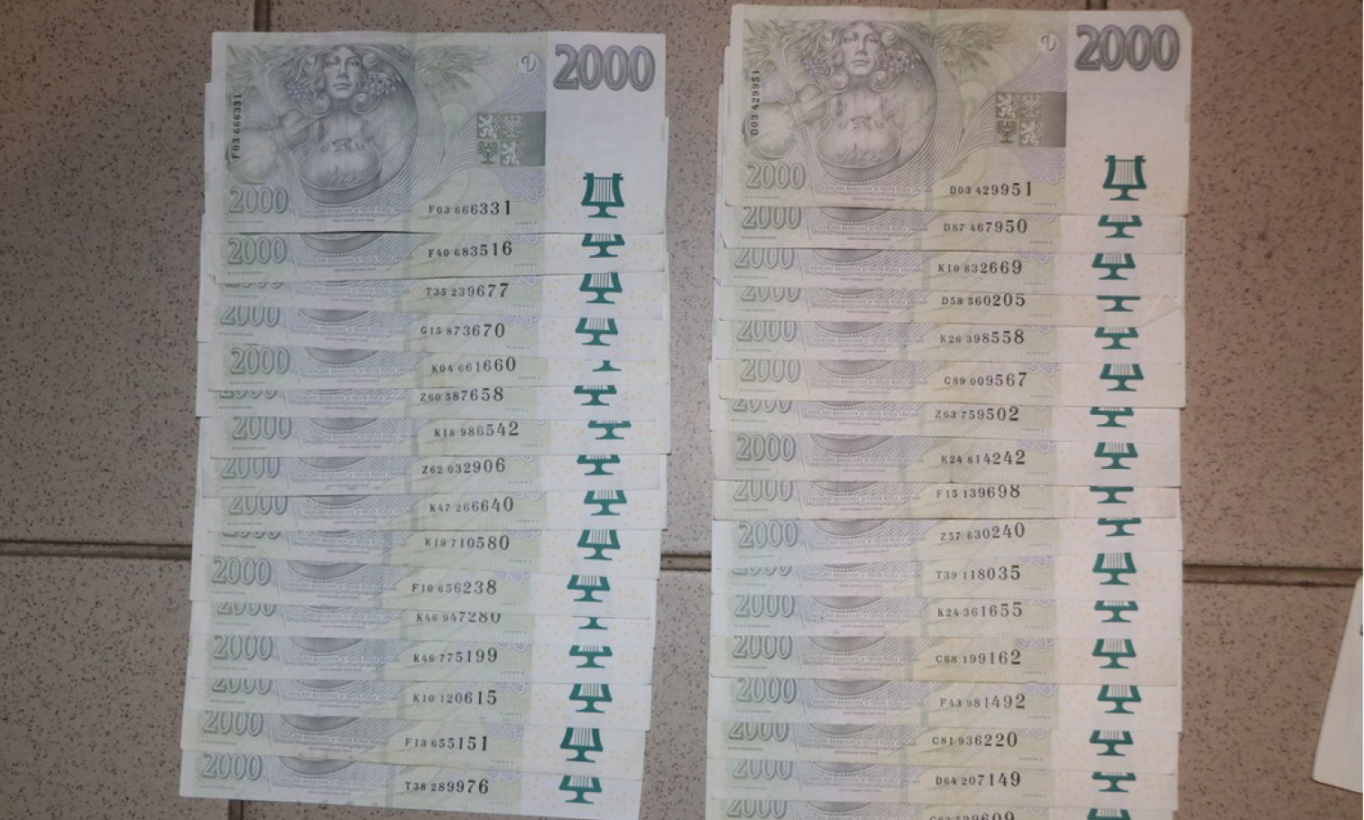 2 peníze1.png