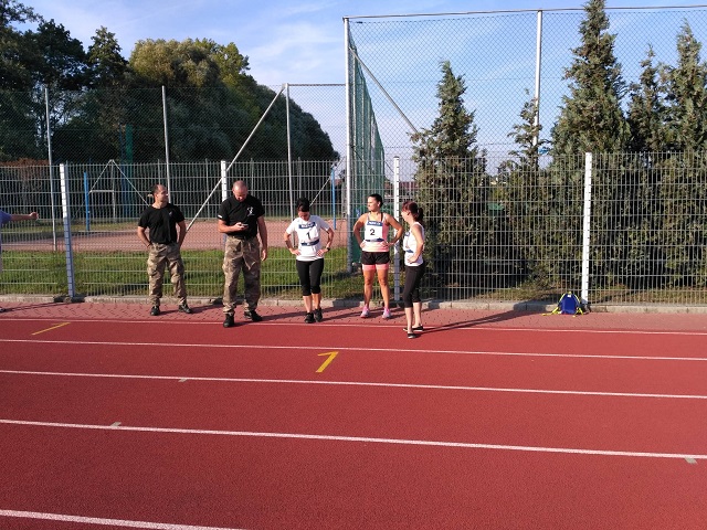 2 stačí jen přijít.jpg