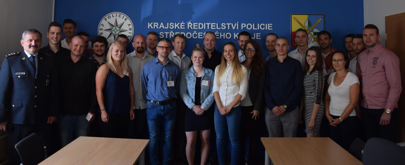2018-07-02-nastup novych prislusnic a prislusniku.jpg