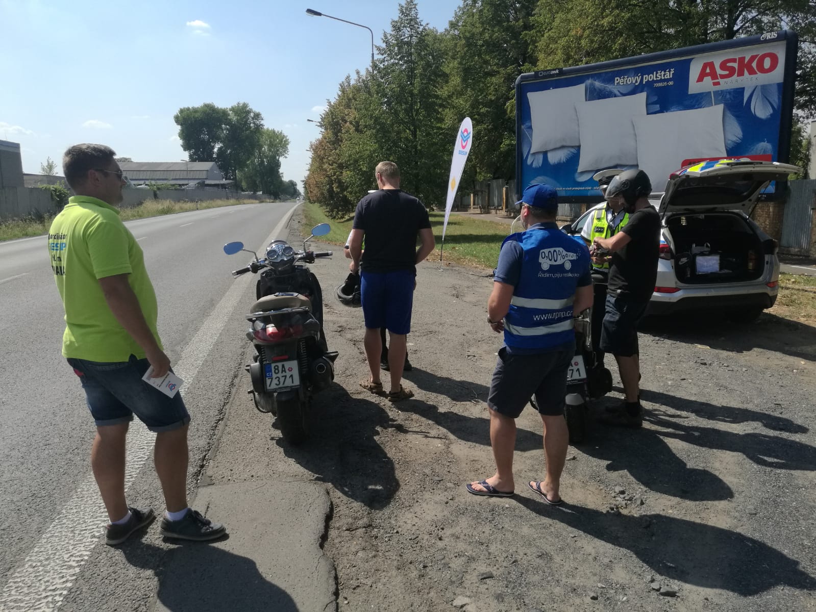 21 Řídím, piju nealko pivo (21).jpg