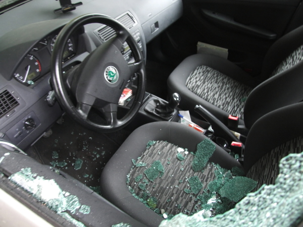 24.6.09 krádeže kapot 3