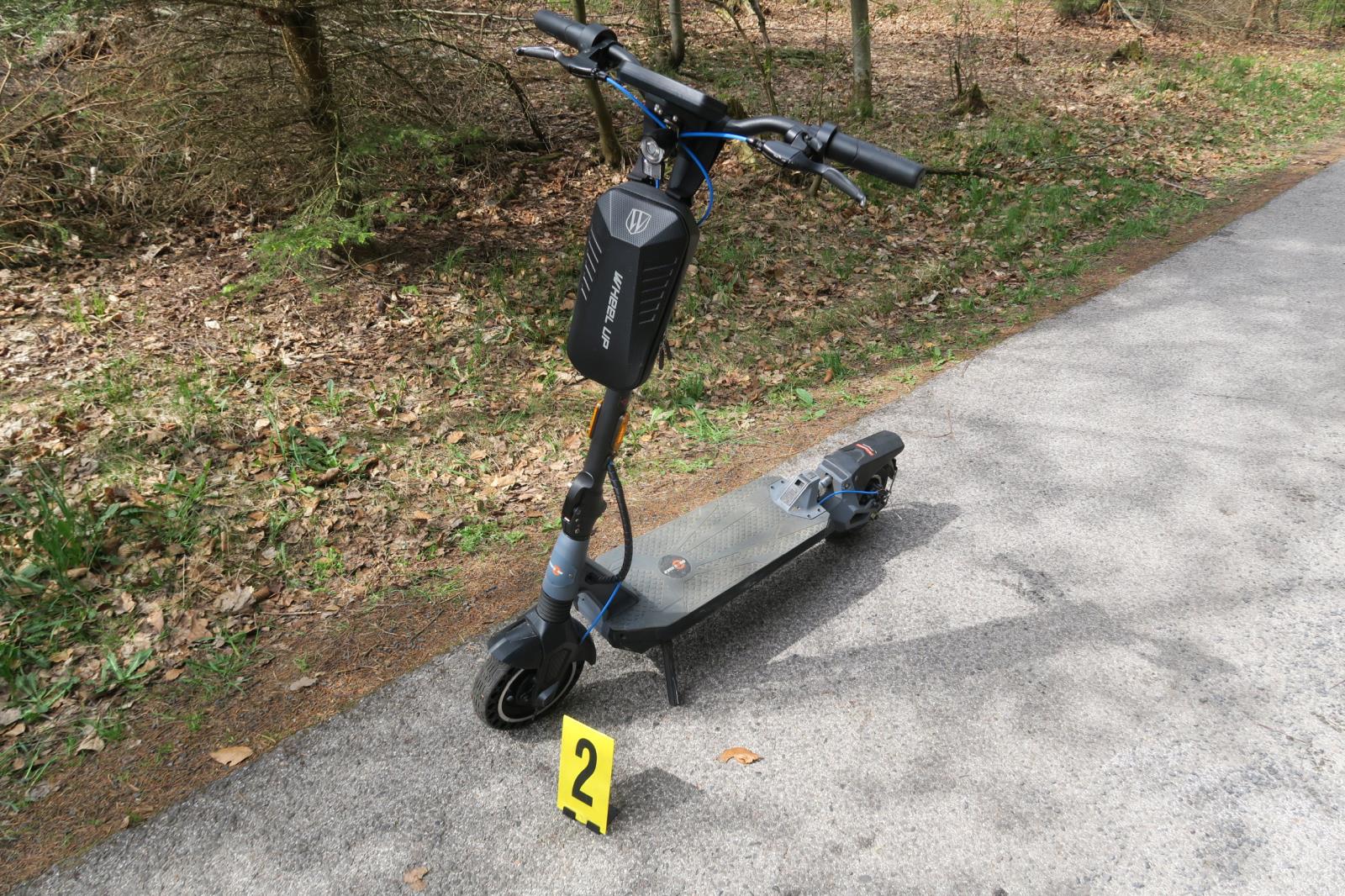 3 DN elektrokoloběžka (3).JPG