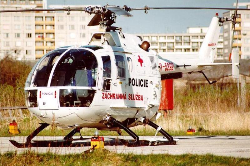 3 F01-03.JPG