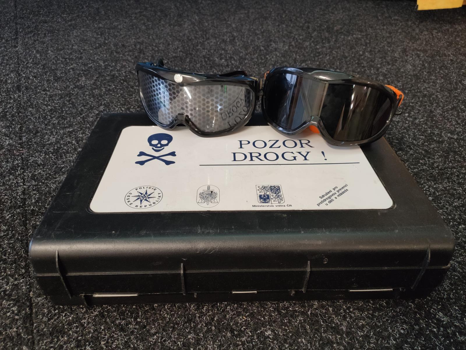 3 Policie pedagogům