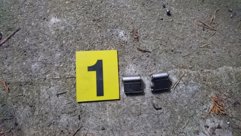 3 Rozlomený zámek2.JPG