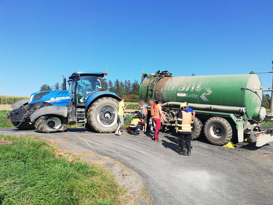 3 Traktor.jpg