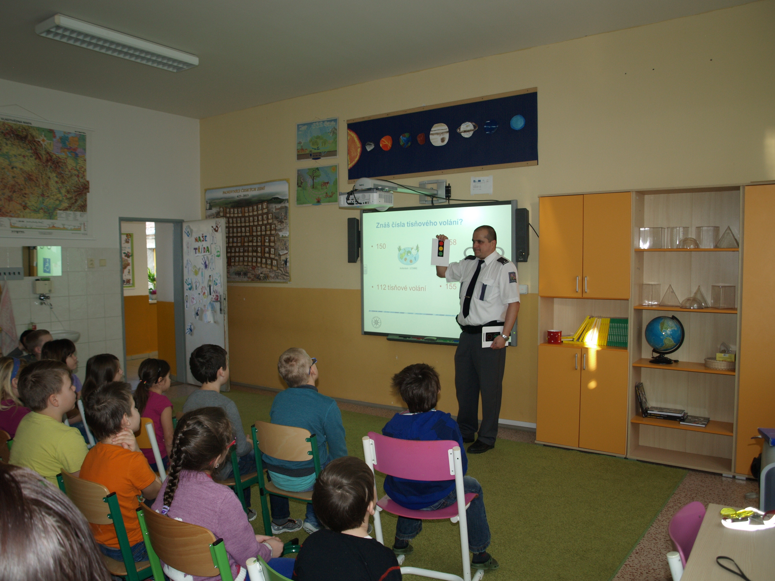3 beseda ZŠ Ladná_3 (2).JPG