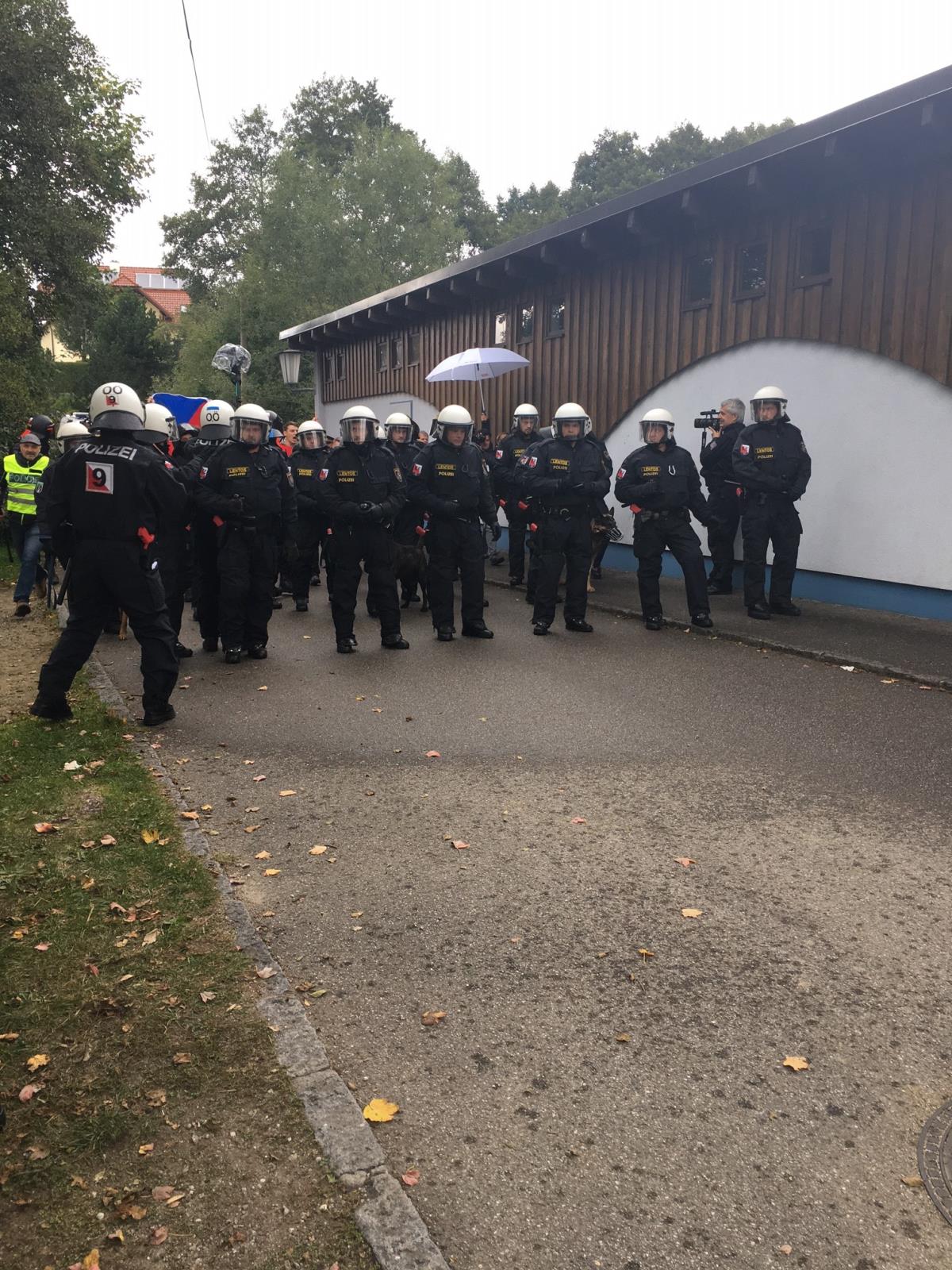 3.JPG