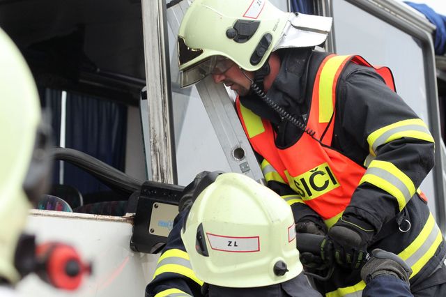 32 simulace nehody Kunovice