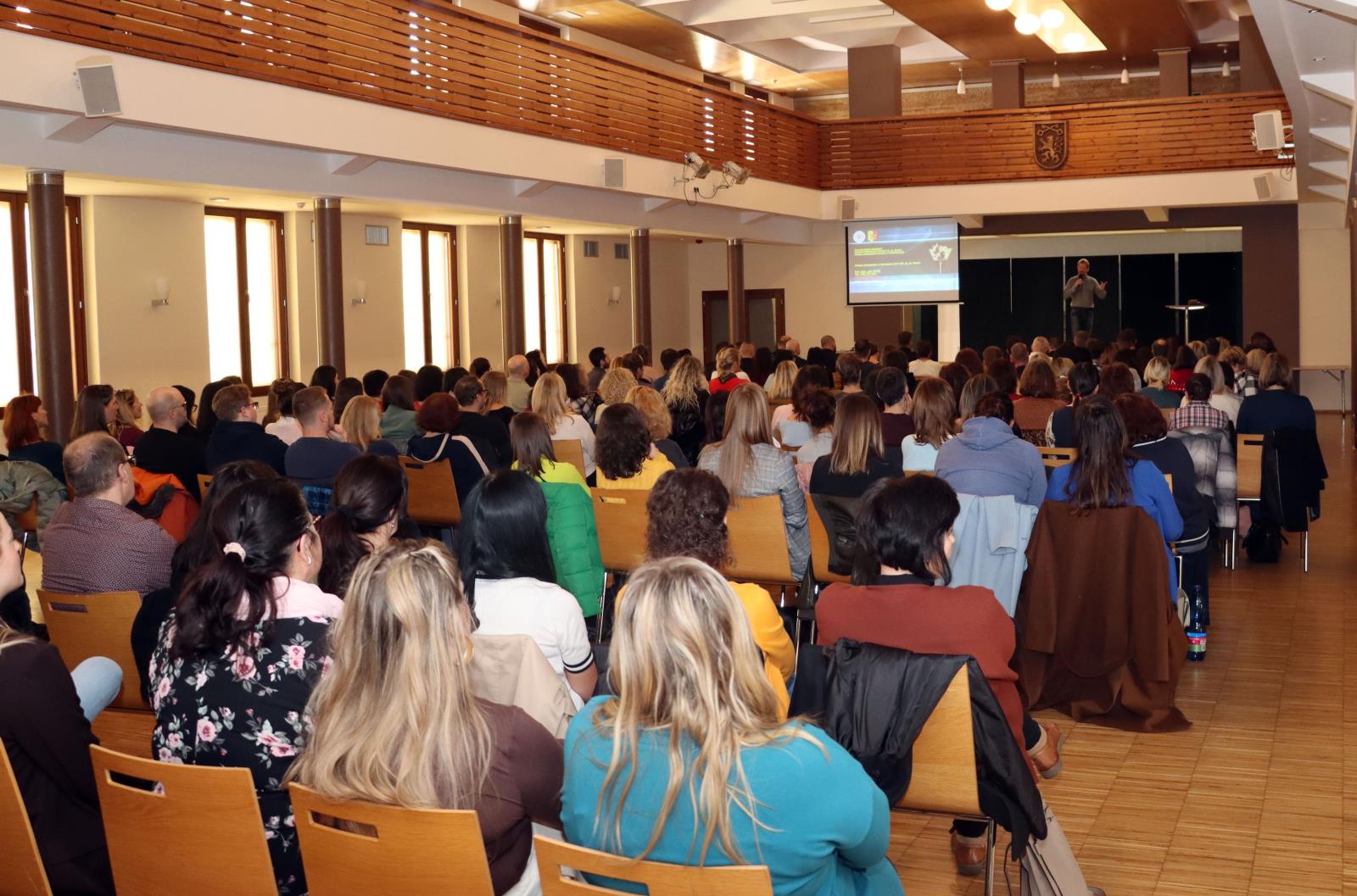 4 Přednáška - Záchytná šíť signálů.jpg