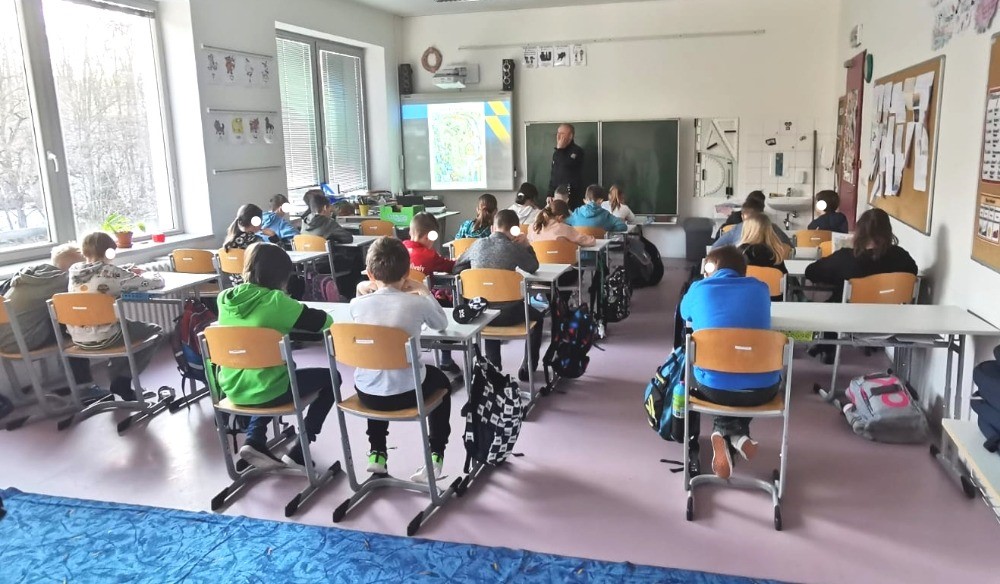 4 ZŠ Úvaly.jpg