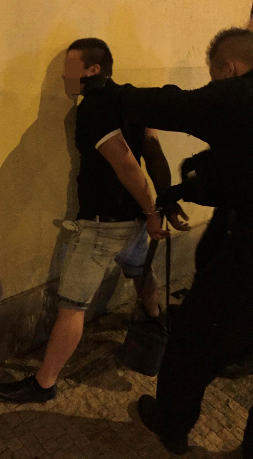 4 Zadržený podezřelý.png