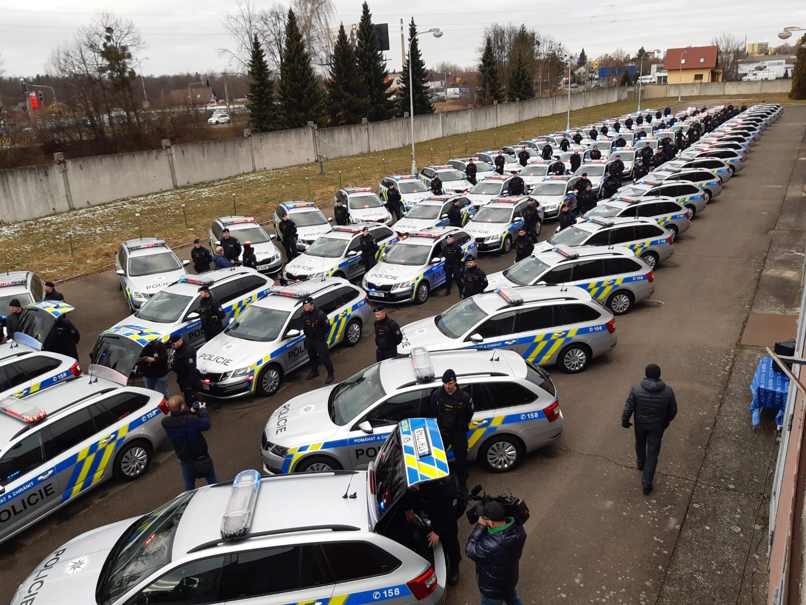 4 předání vozidel4.jpg