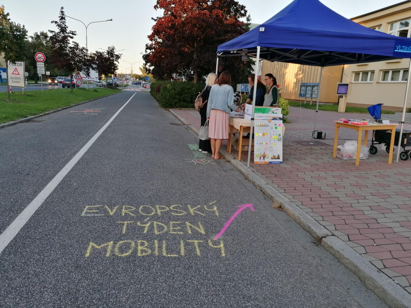 5 Snídaně na ulici (1).jpg