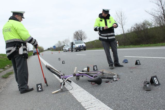 5 nehoda cyklista u Zlechova