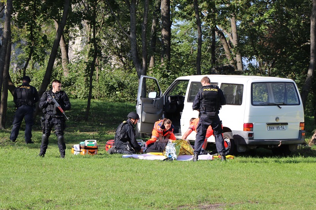 5. Mikulov - DD a záchranka.JPG