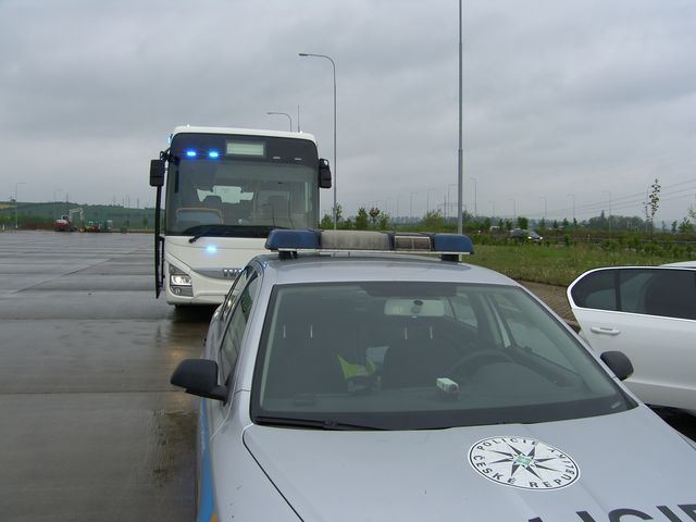 6 SH107013.JPG