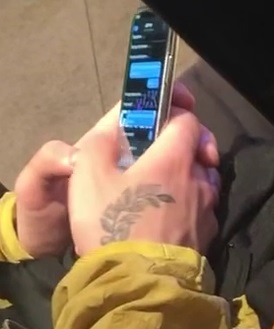 7 Foto_výřez tetování.jpg