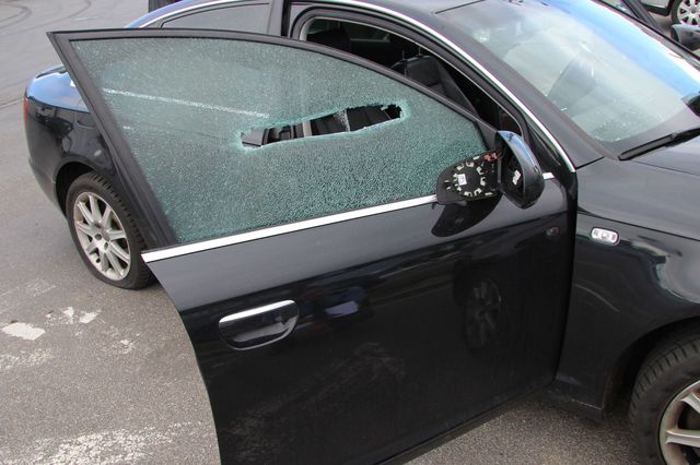 7 rozbite audi Uherske Hradiste
