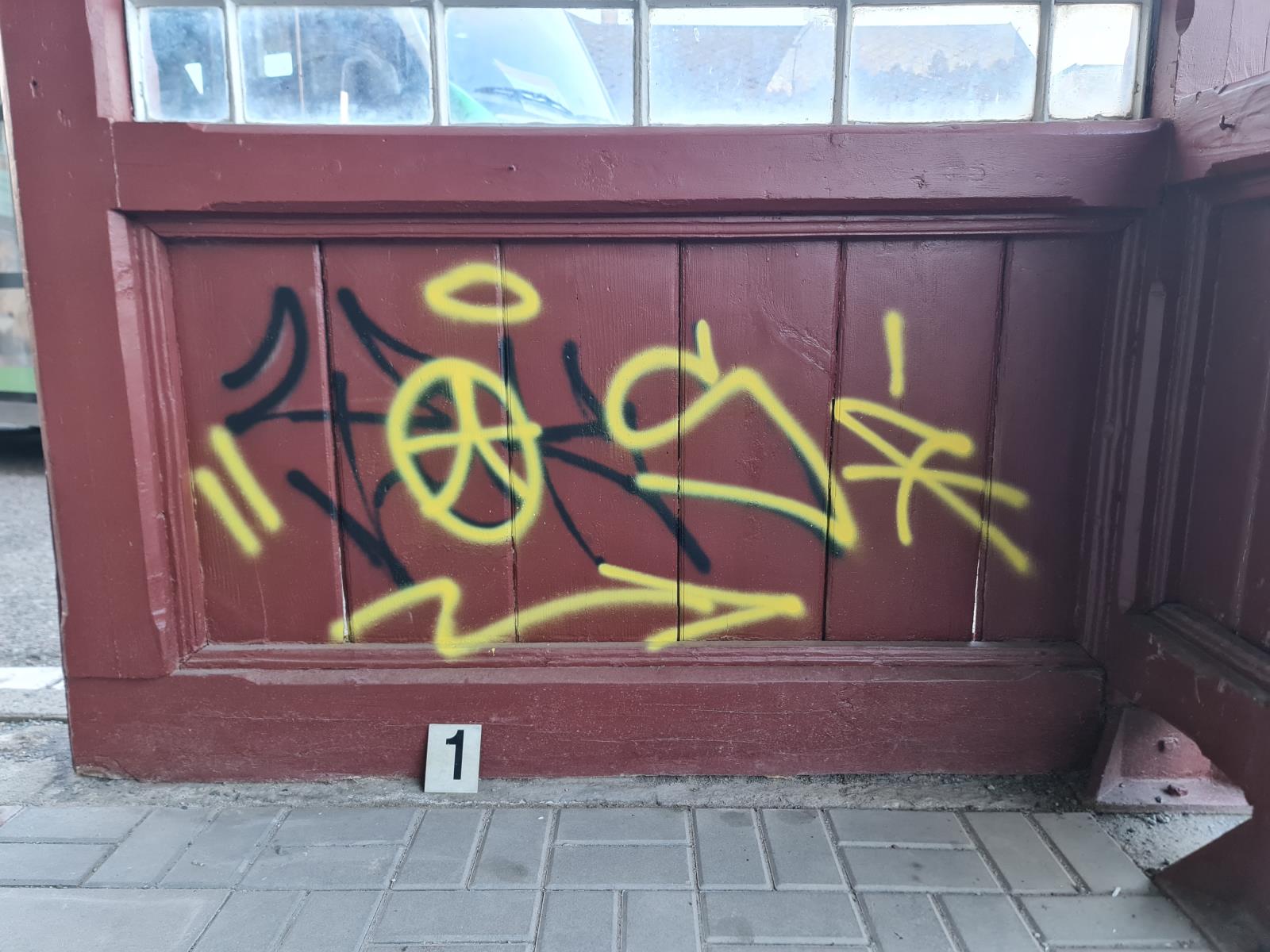 8 2.jpg